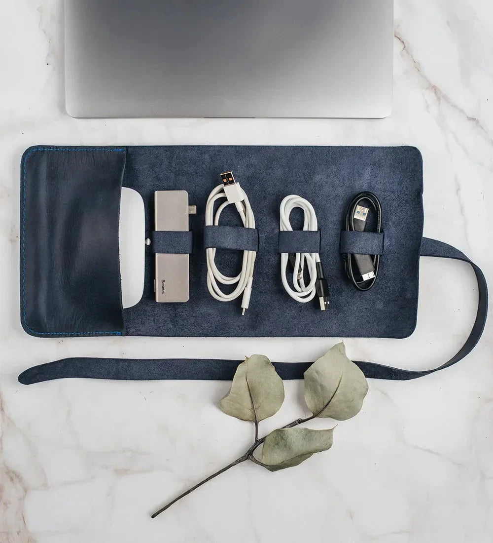Waxed Leather Roll-Up Organizer – Cables & Tools Wrap
