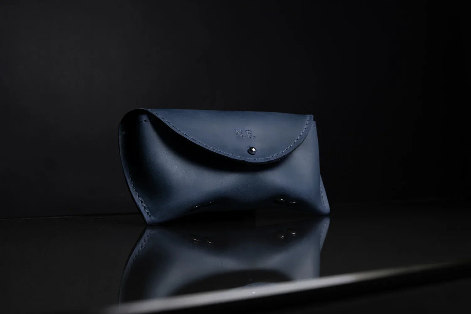 Handmade Waxed Matte Leather Case for Sunglasses