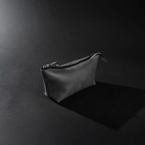 Leather Cosmetic Travel Bag – Matte Waxed Finish | Allure
