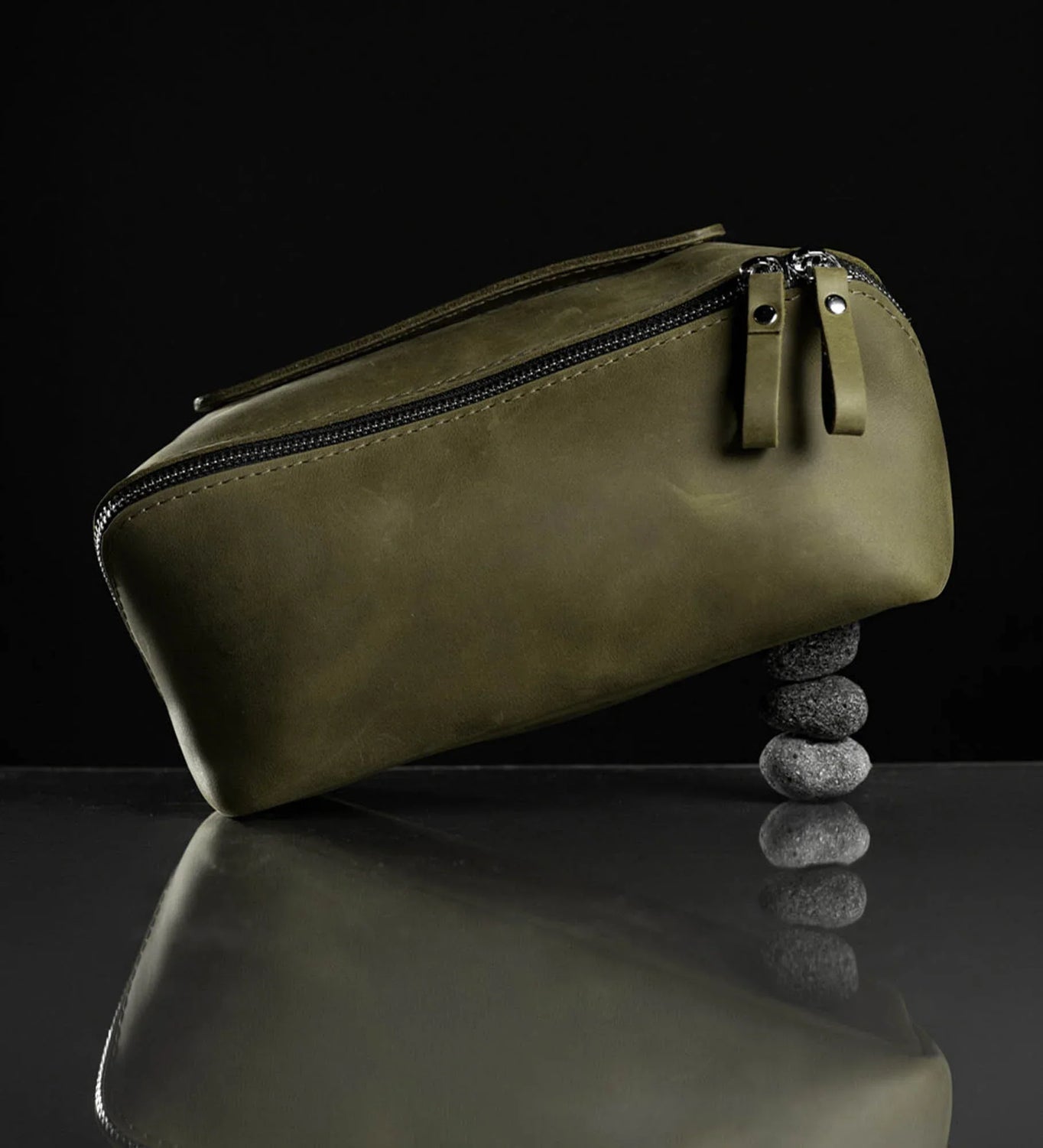 Matte Leather Cosmetic Bag – Travel Toiletry Organizer | BeautyBox