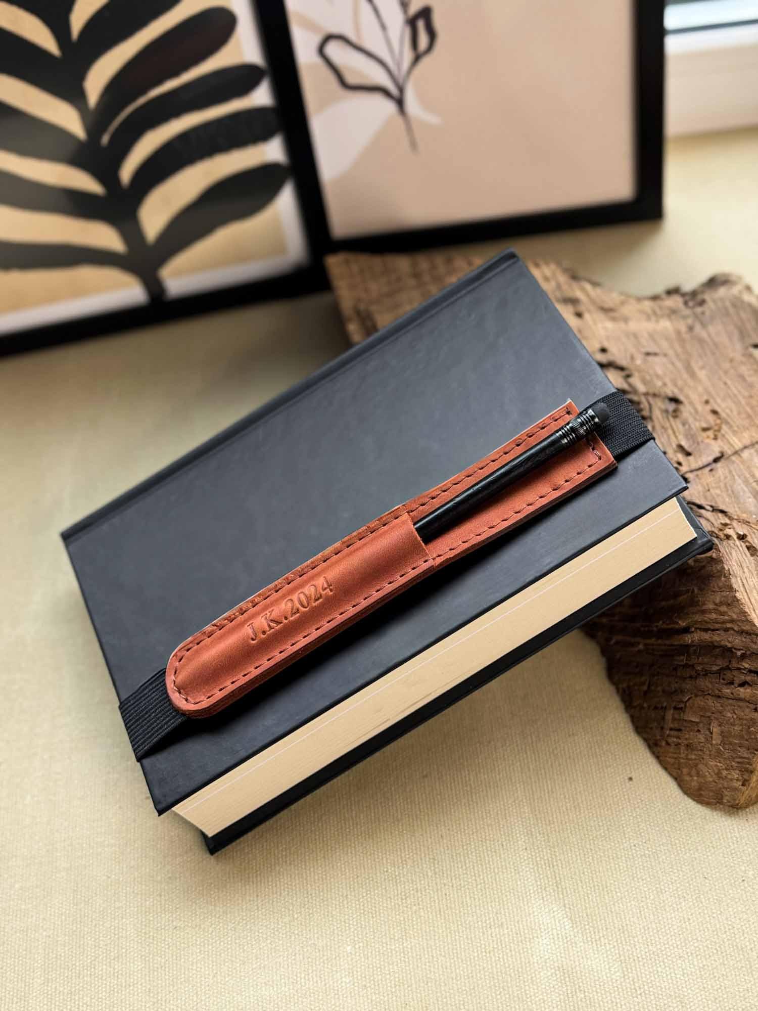 Bookmark with Elastic Strap & Pencil Holder | BookMate