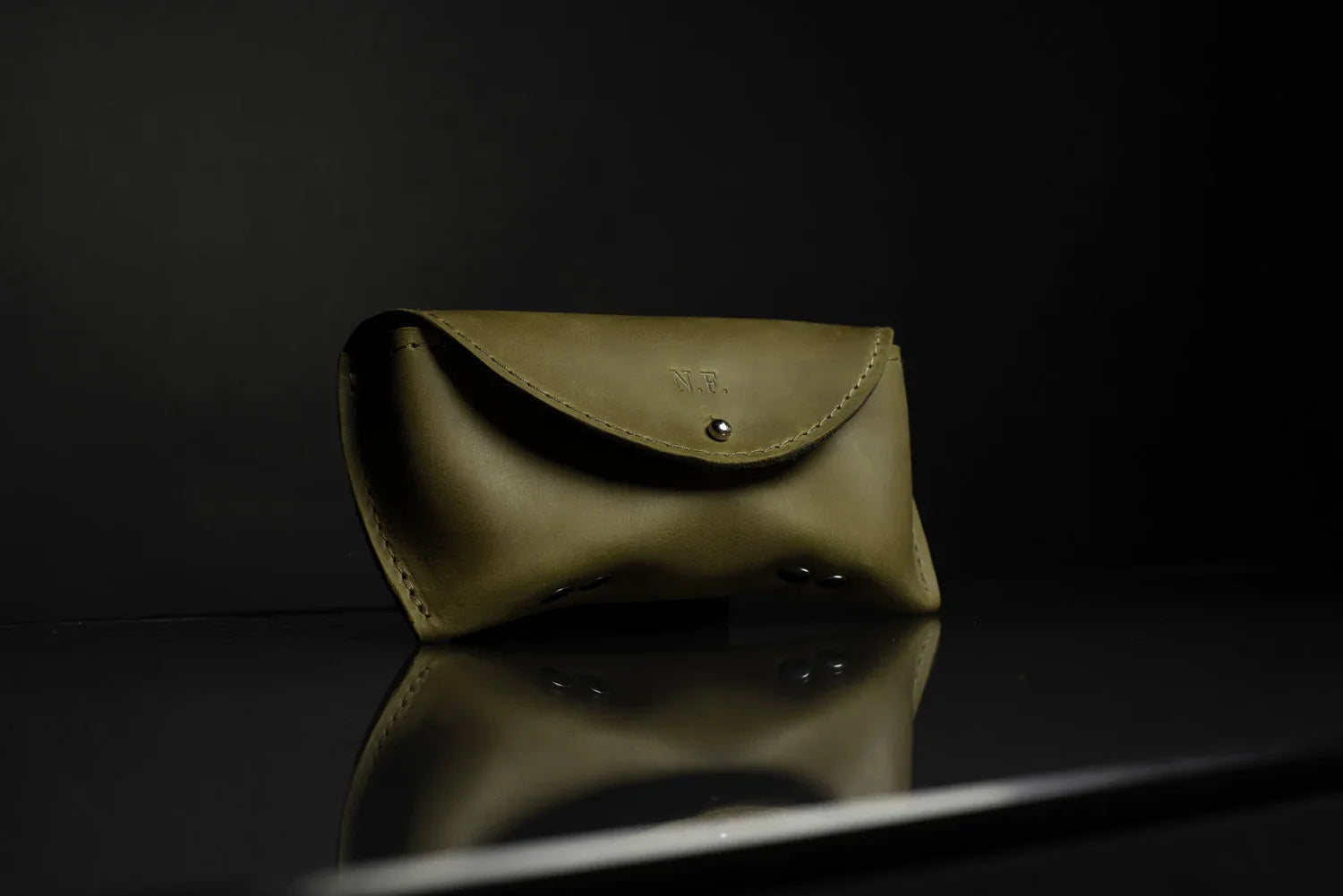 Handmade Waxed Matte Leather Case for Sunglasses