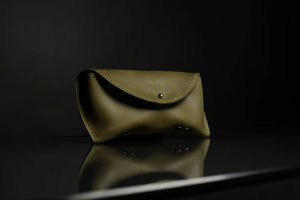 Handmade Waxed Matte Leather Case for Sunglasses