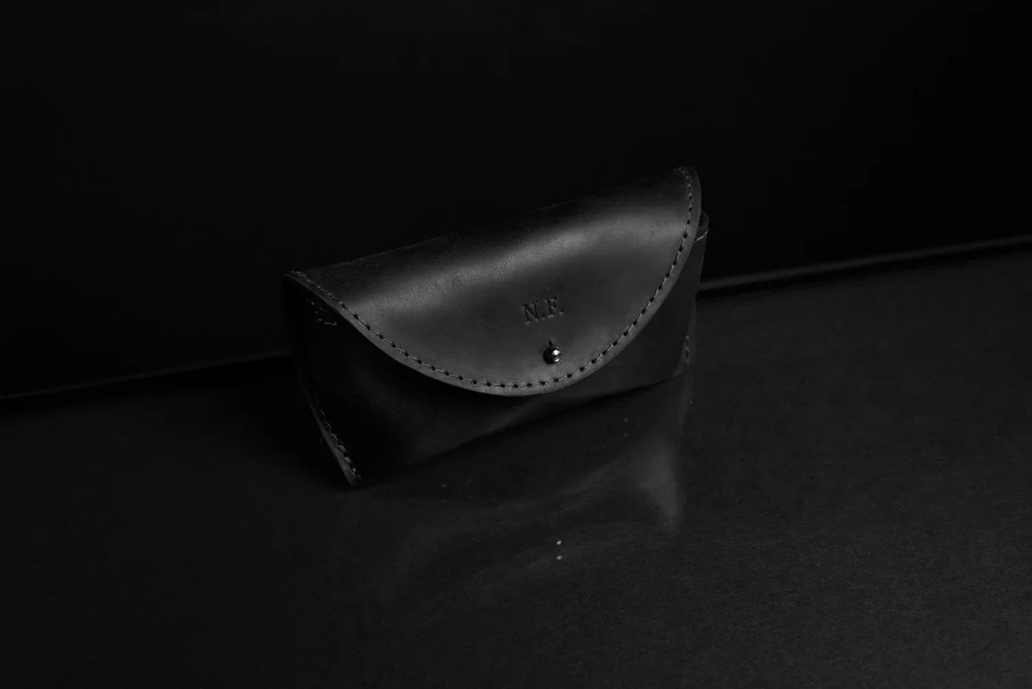 Handmade Waxed Matte Leather Case for Sunglasses