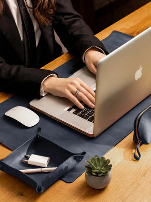 Crazy Horse Leather Desk Pad – Rustic Desk Mat for Office or Home