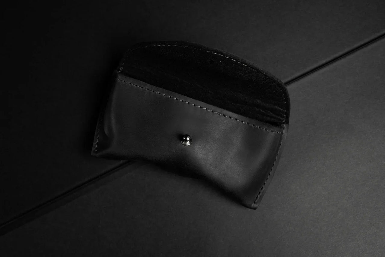 Handmade Waxed Matte Leather Case for Sunglasses