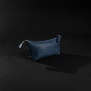 Leather Cosmetic Travel Bag – Matte Waxed Finish | Allure