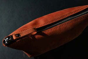 Leather Cosmetic Travel Bag – Matte Waxed Finish | Allure