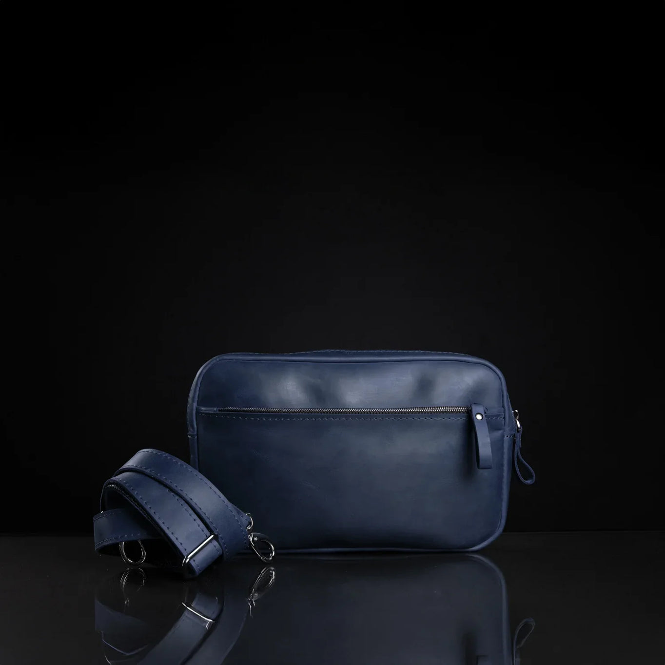 Zippered Leather Crossbody Bag for Men and Women | Orson