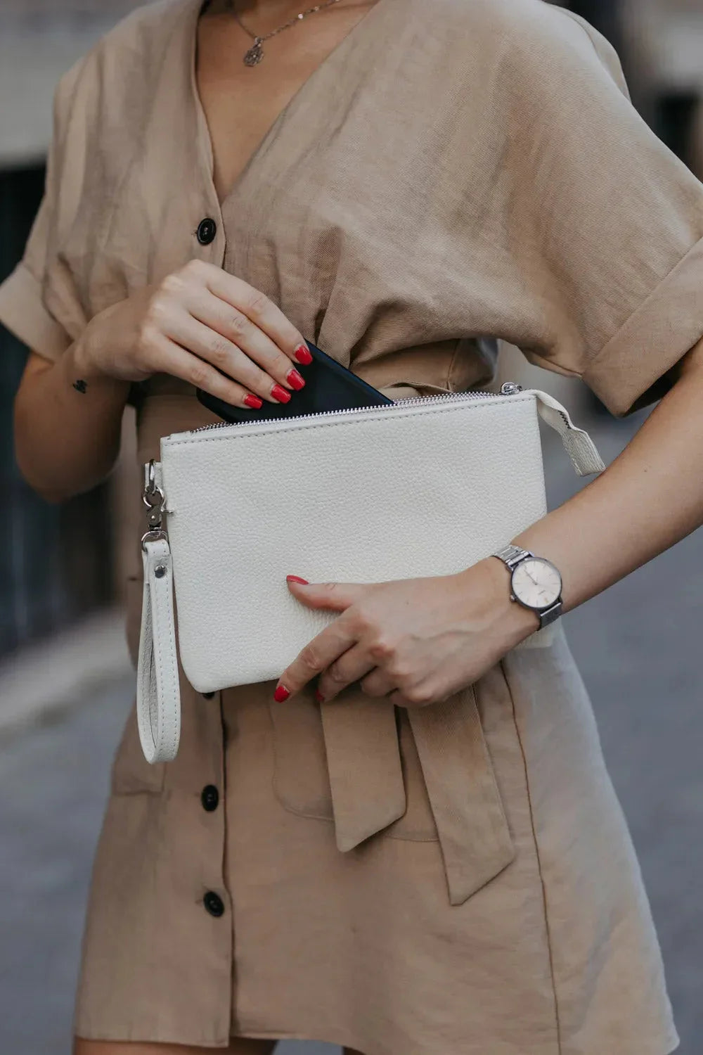 Grainy Leather Clutch with Zipper – 3 Sizes