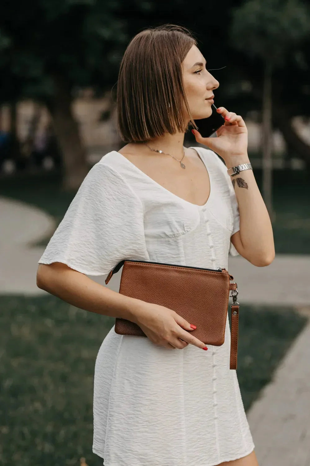 Grainy Leather Clutch with Zipper – 3 Sizes