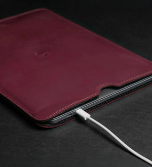 Waxed Matte Leather MacBook Case – Open Edge for Charging | Flatcase