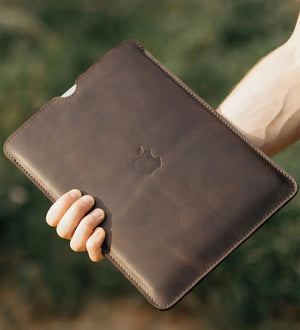 Waxed Matte Leather MacBook Case – Open Edge for Charging | Flatcase