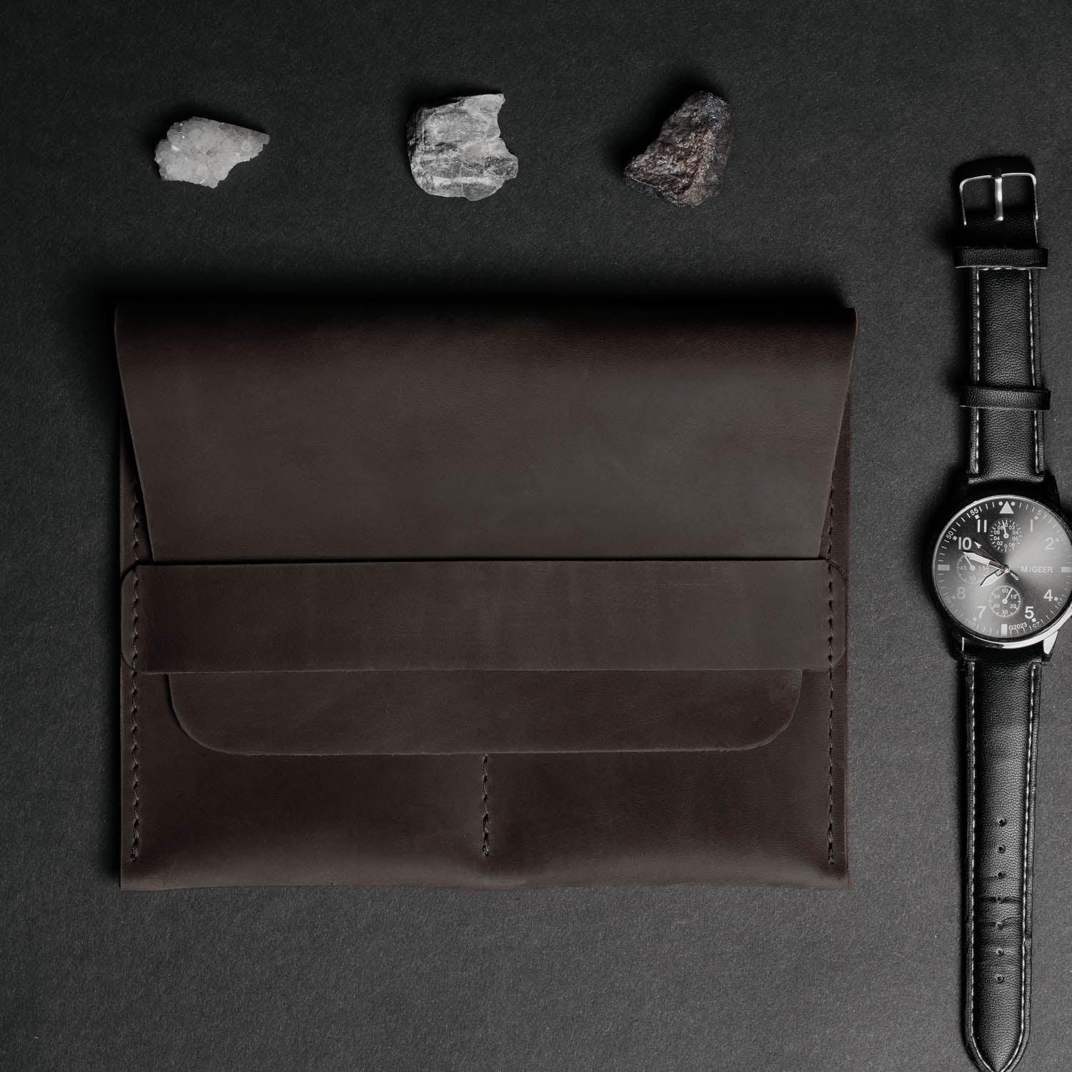Leather Watch Travel Pouch – Distressed Finish | Sentinel