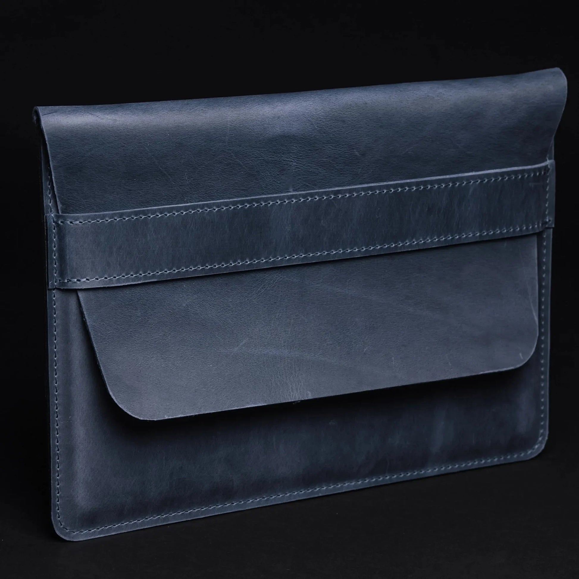 Distressed Leather Sleeve for Macbook - All sizes | Navy Blue - Wenderfarer
