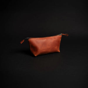 Leather Cosmetic Travel Bag – Matte Waxed Finish | Allure