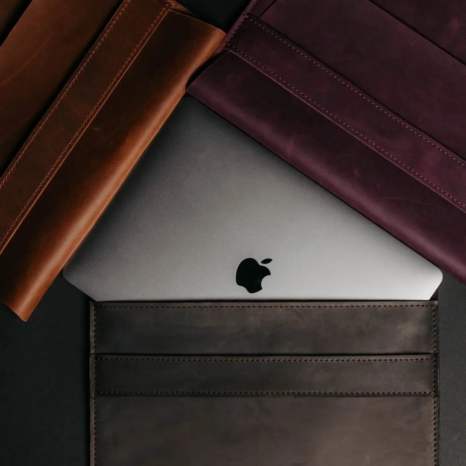 Distressed Leather Laptop Sleeve for MacBook – Aesthetic & All Sizes