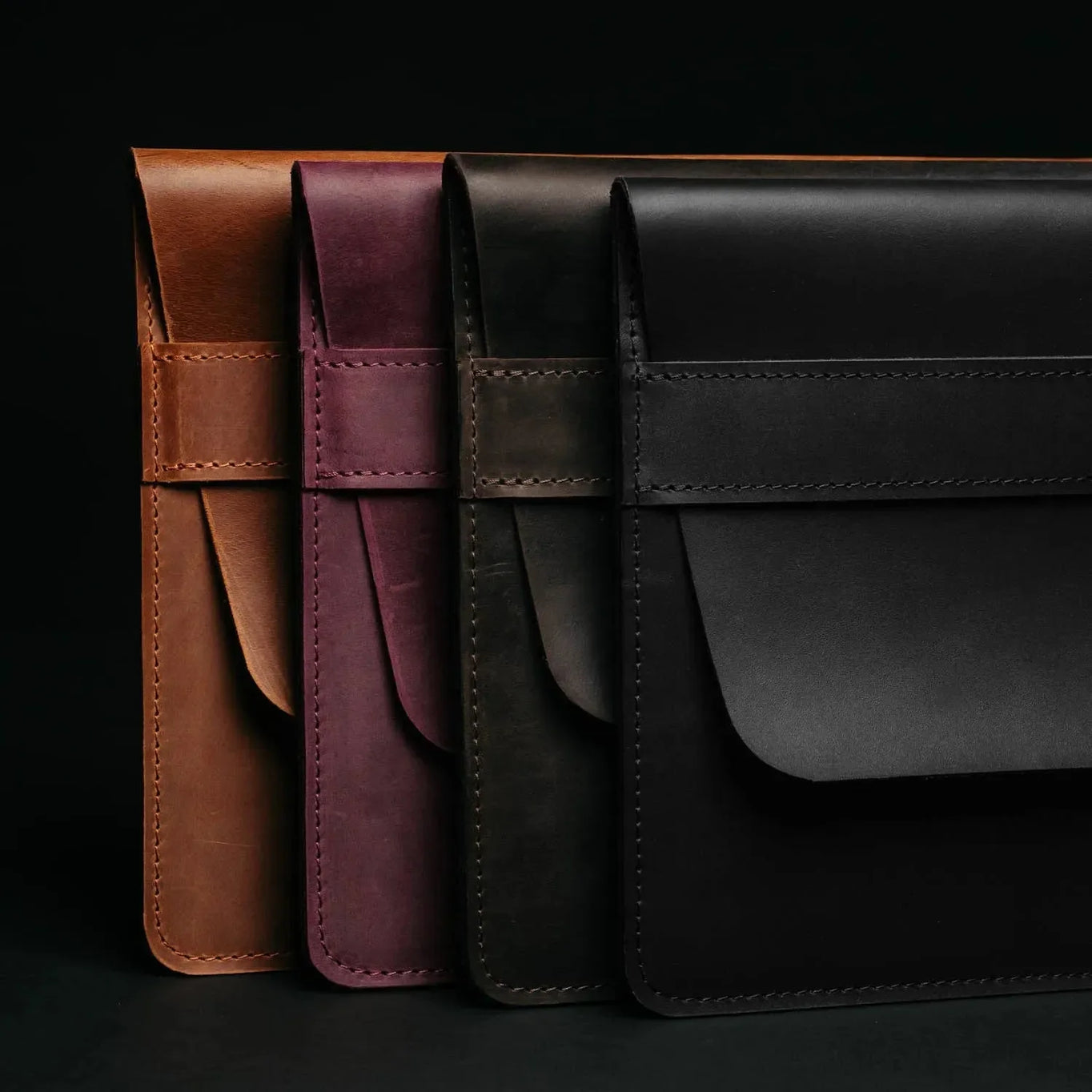 Distressed Leather Laptop Sleeve for MacBook – Aesthetic & All Sizes