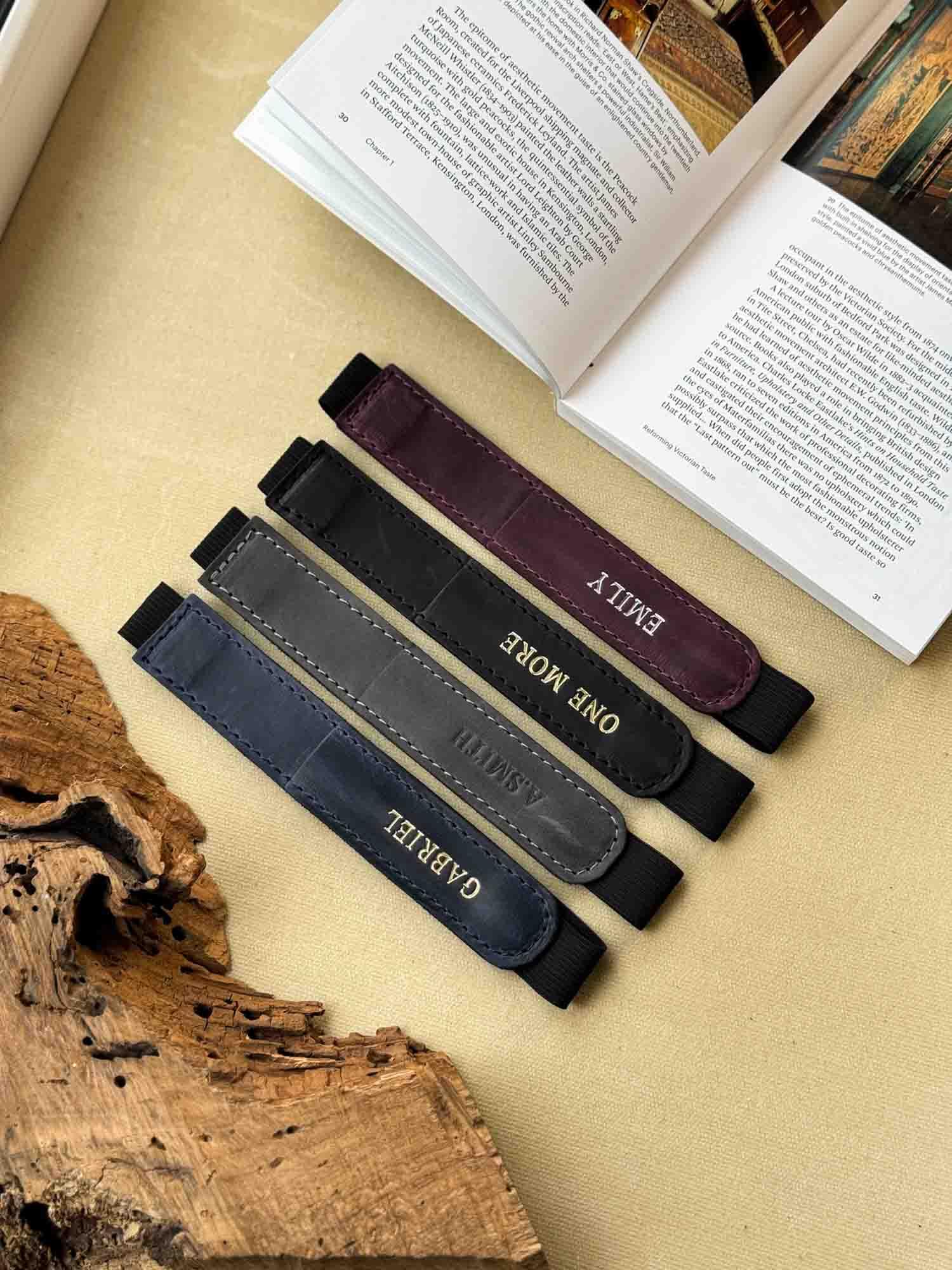 Bookmark with Elastic Strap & Pencil Holder | BookMate
