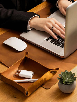 Crazy Horse Leather Desk Pad – Rustic Desk Mat for Office or Home