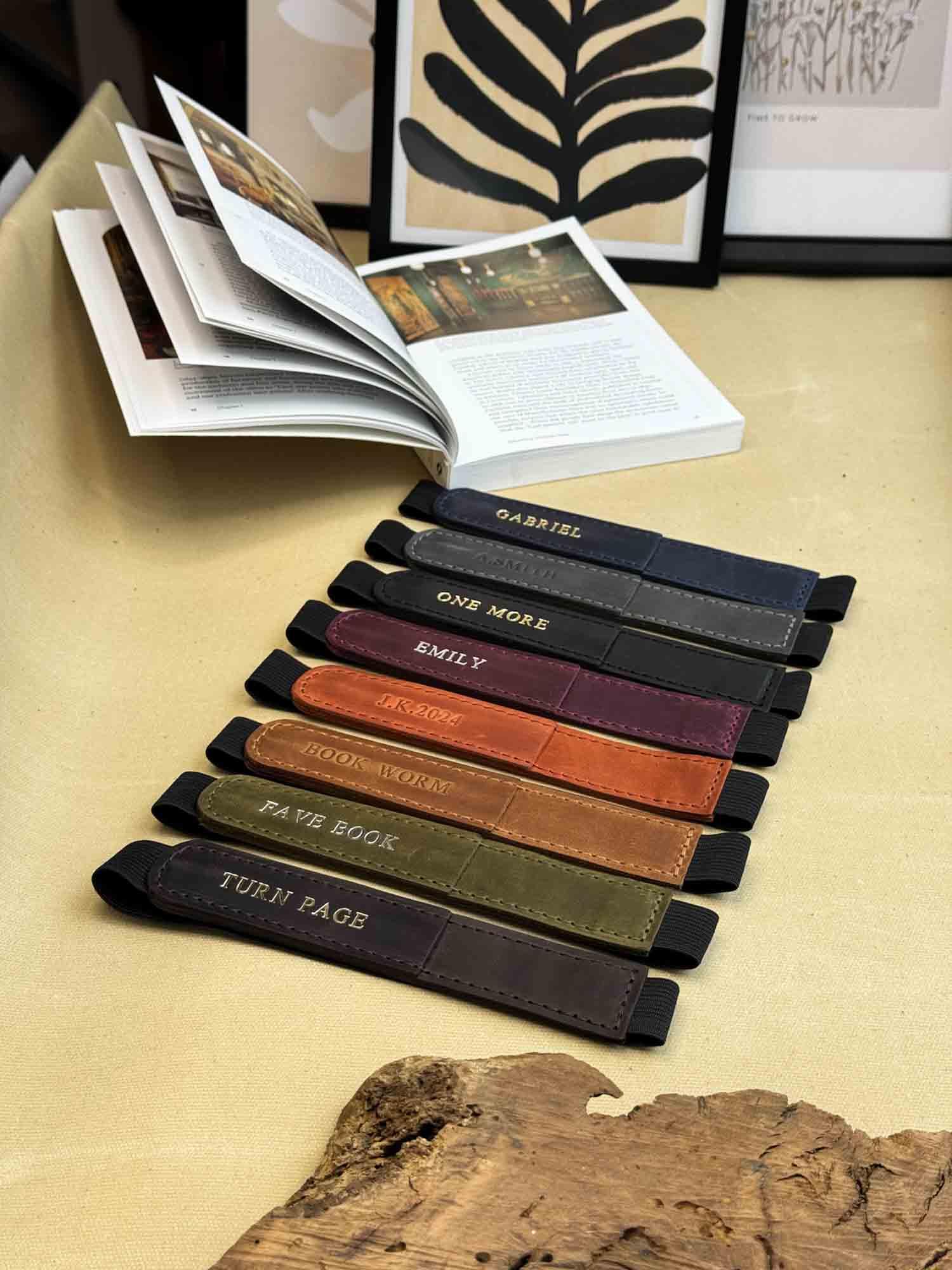 Bookmark with Elastic Strap & Pencil Holder | BookMate