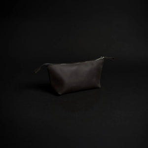 Leather Cosmetic Travel Bag – Matte Waxed Finish | Allure