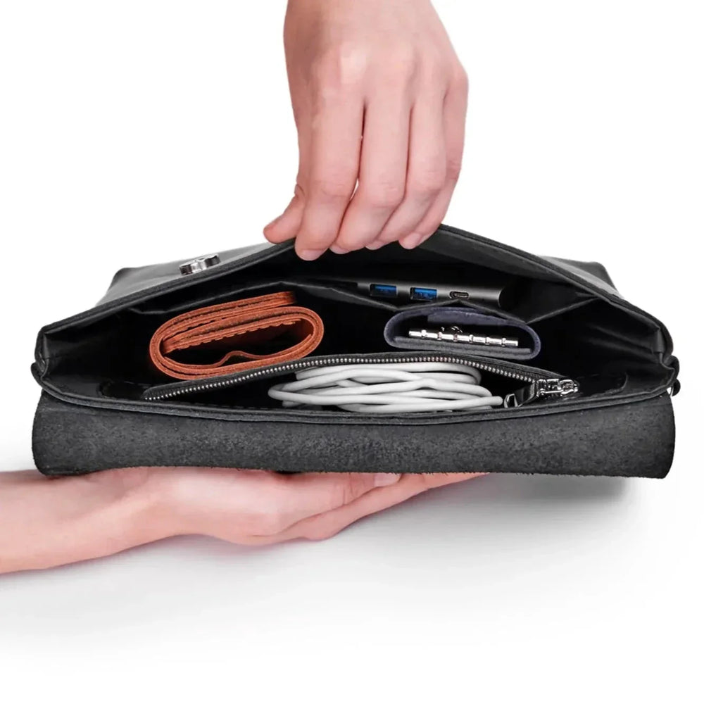 Men's Leather Crossbody Bag L | Smooth Black - Wenderfarer