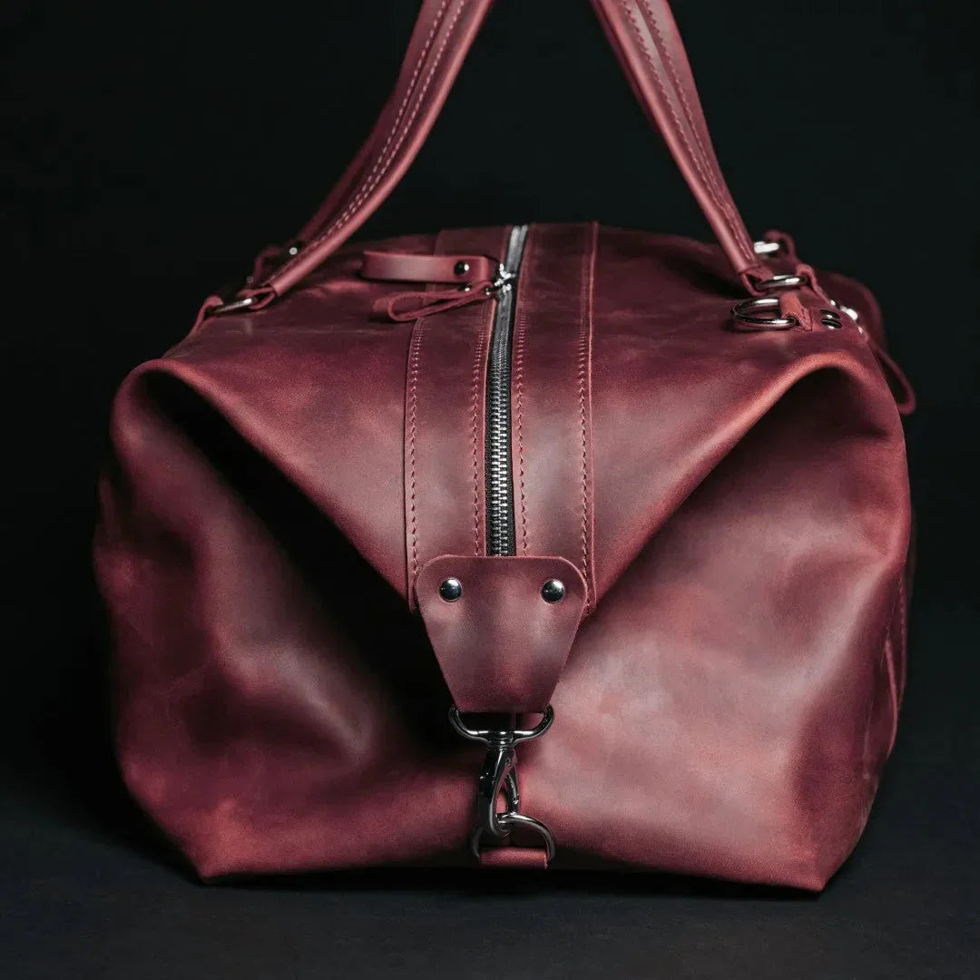 Handmade Distressed Leather Duffel – Travel Bag for Men | Stout M/L