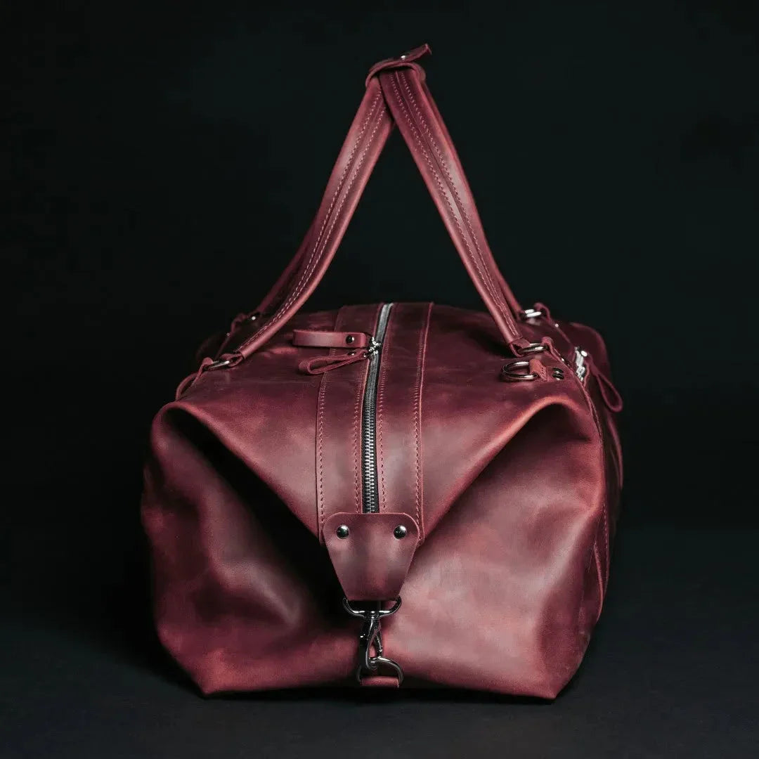 Handmade Distressed Leather Duffel – Travel Bag for Men | Stout M/L