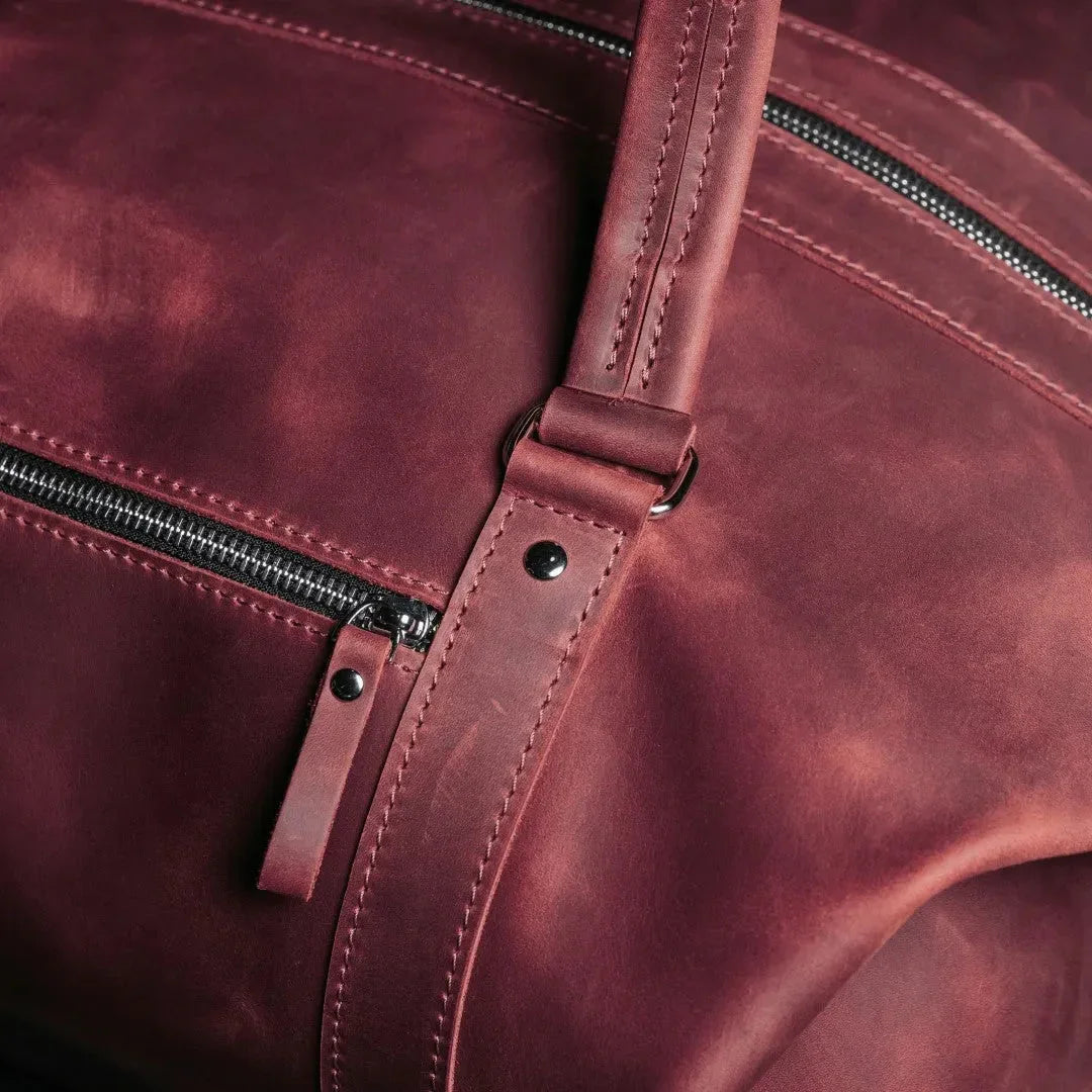 Handmade Distressed Leather Duffel – Travel Bag for Men | Stout M/L