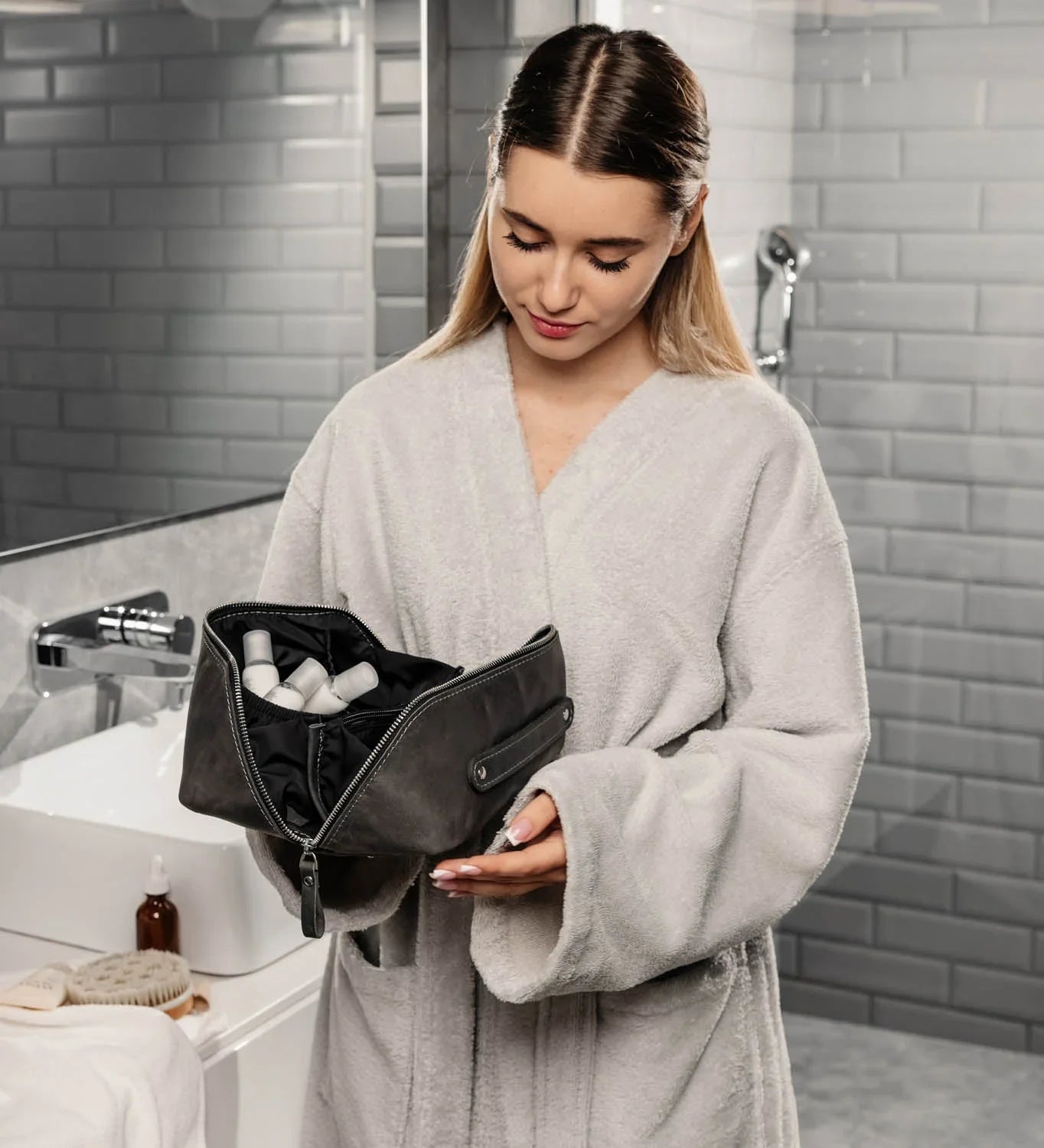 Matte Leather Cosmetic Bag – Travel Toiletry Organizer | BeautyBox