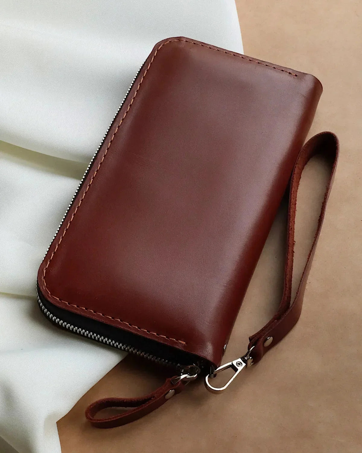 Leather Clutch Wallet – Zip Closure & Wrist Strap