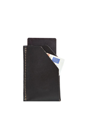 Slim Leather Cardholder – Smooth & Compact