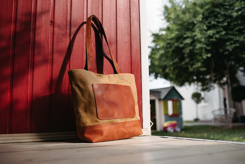 Women's Waxed Canvas Tote Bag with Leather Straps for Daily Use