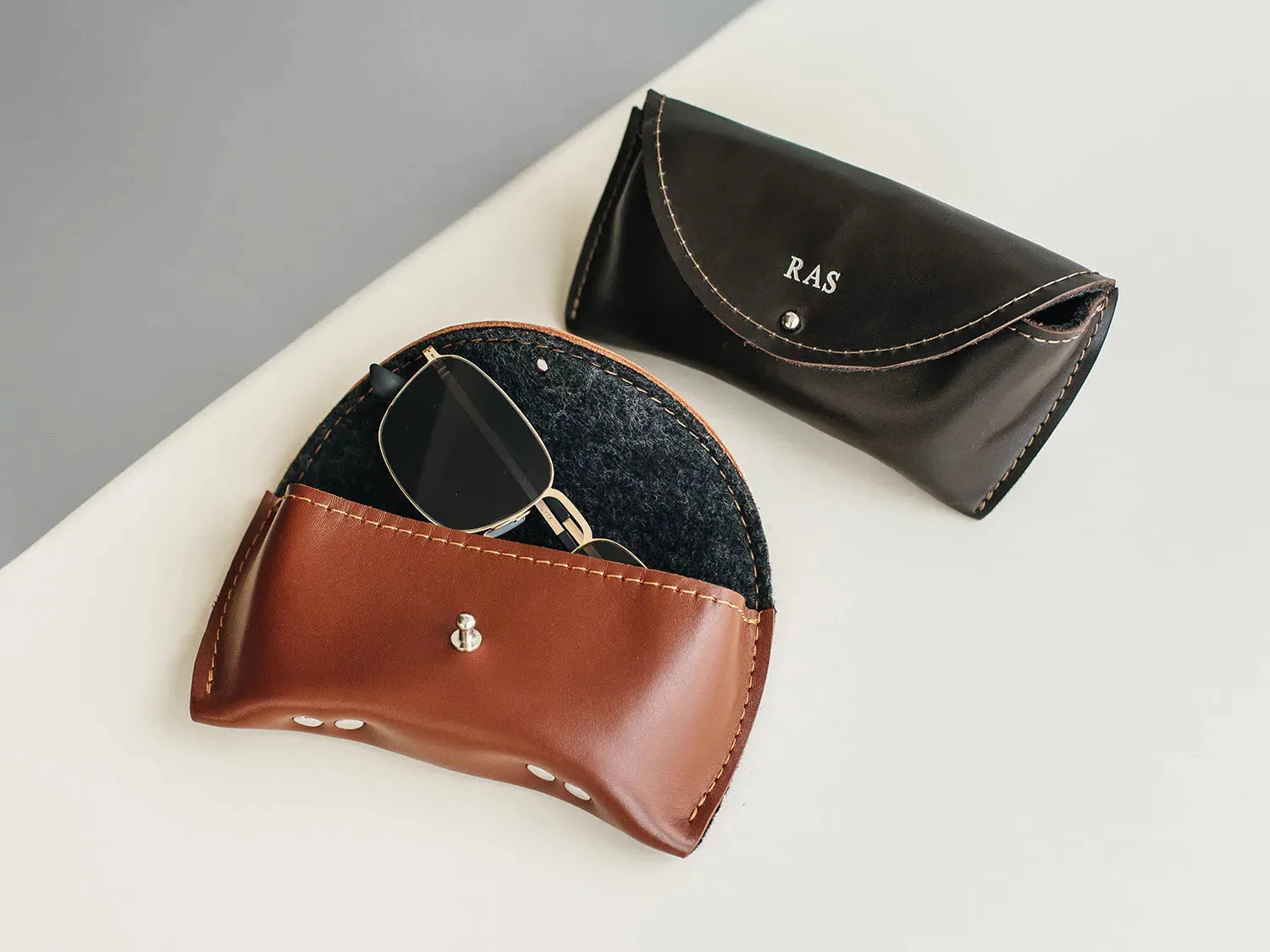Smooth Leather Case for Sunglasses & Glasses – Handmade