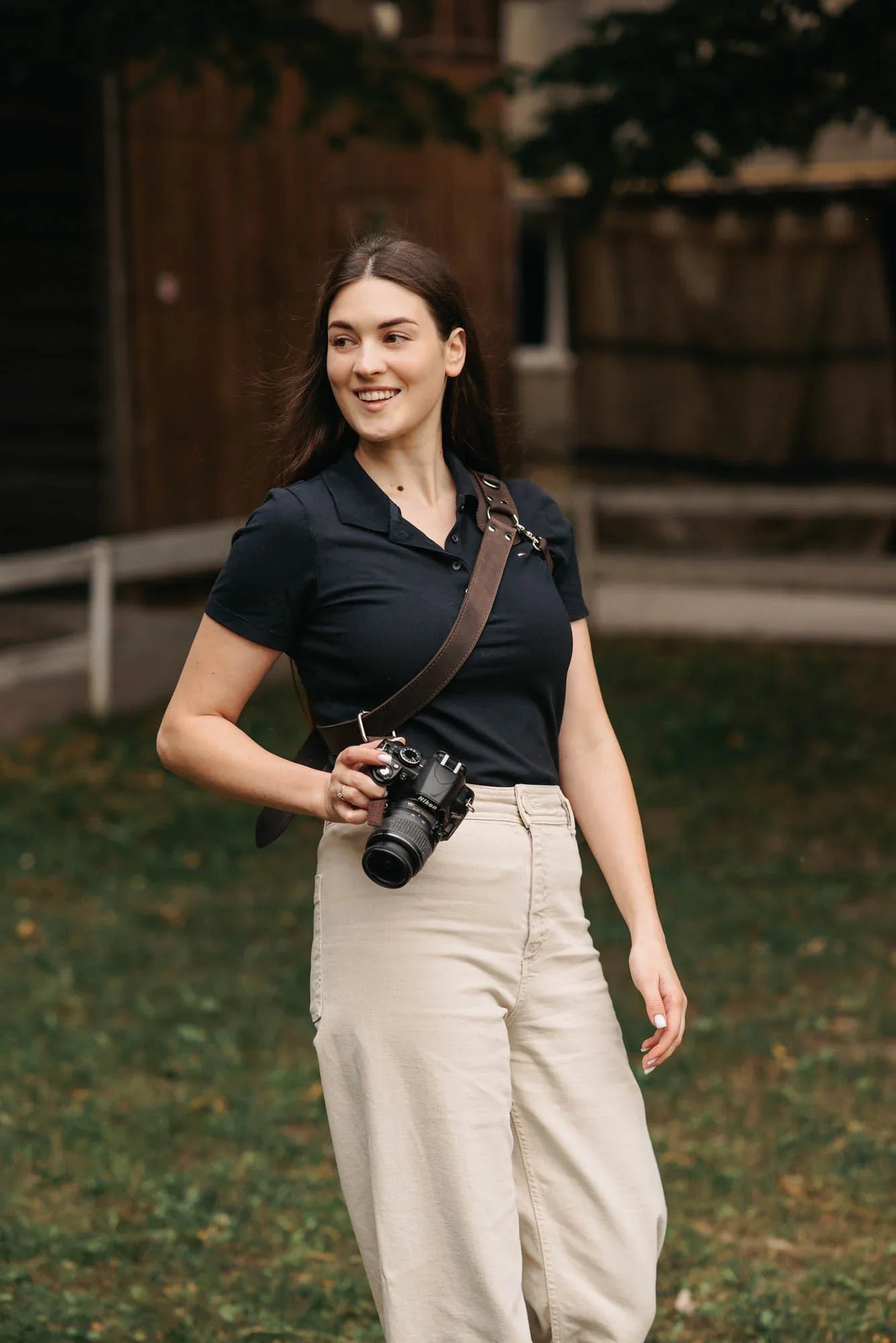 Leather Camera Harness – Adjustable Single Strap | Mono