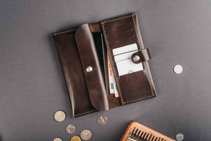 Classic Long Wallet – Smooth Leather & Snap Button