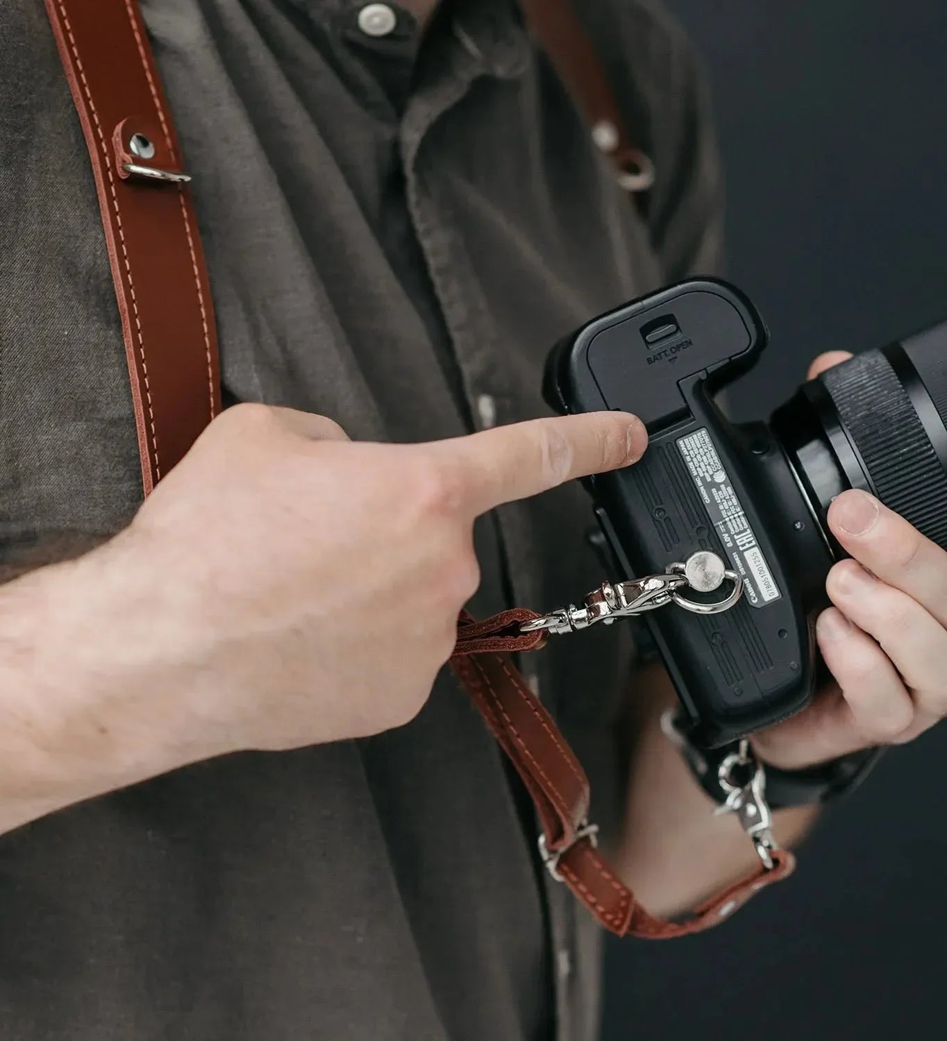 Smooth Leather Dual Camera Harness – Adjustable & Secure Fit