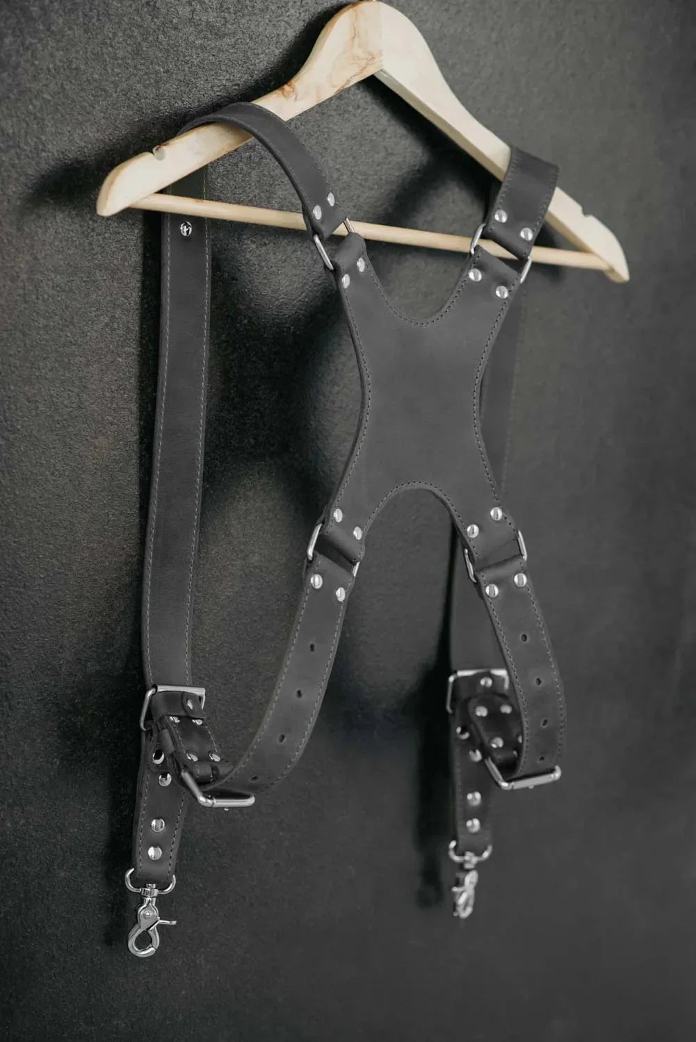 Dual Camera Harness – Matte Leather with Custom Logo Option