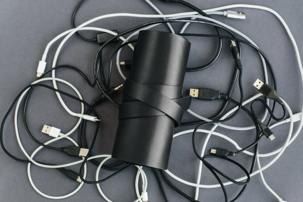 Roll-Up Leather Cord & Tools Wrap – Smooth Finish