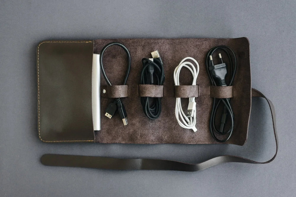 Roll-Up Leather Cord & Tools Wrap – Smooth Finish