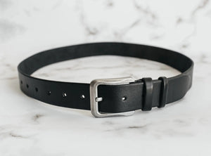 Veg Tanned Leather Belt | Smooth Black - Wenderfarer