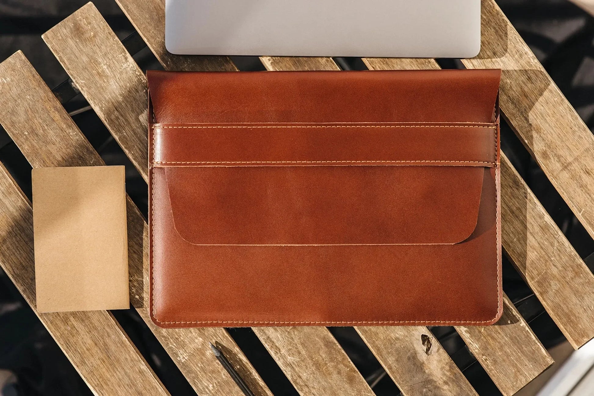Timeless Leather MacBook Sleeve – All Sizes with Felt Lining