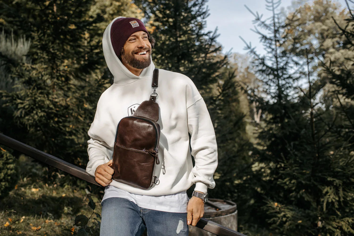 Smooth Leather Sling Bag – Everyday Men’s Crossbody