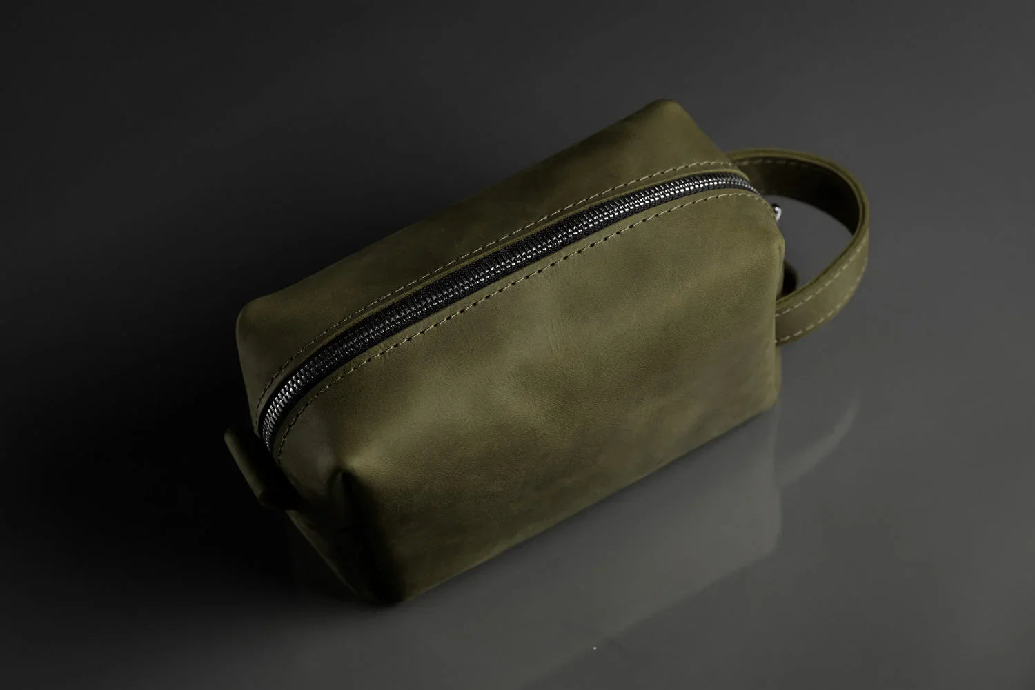 Waxed Matte Leather Dopp Kit – Travel Organizer