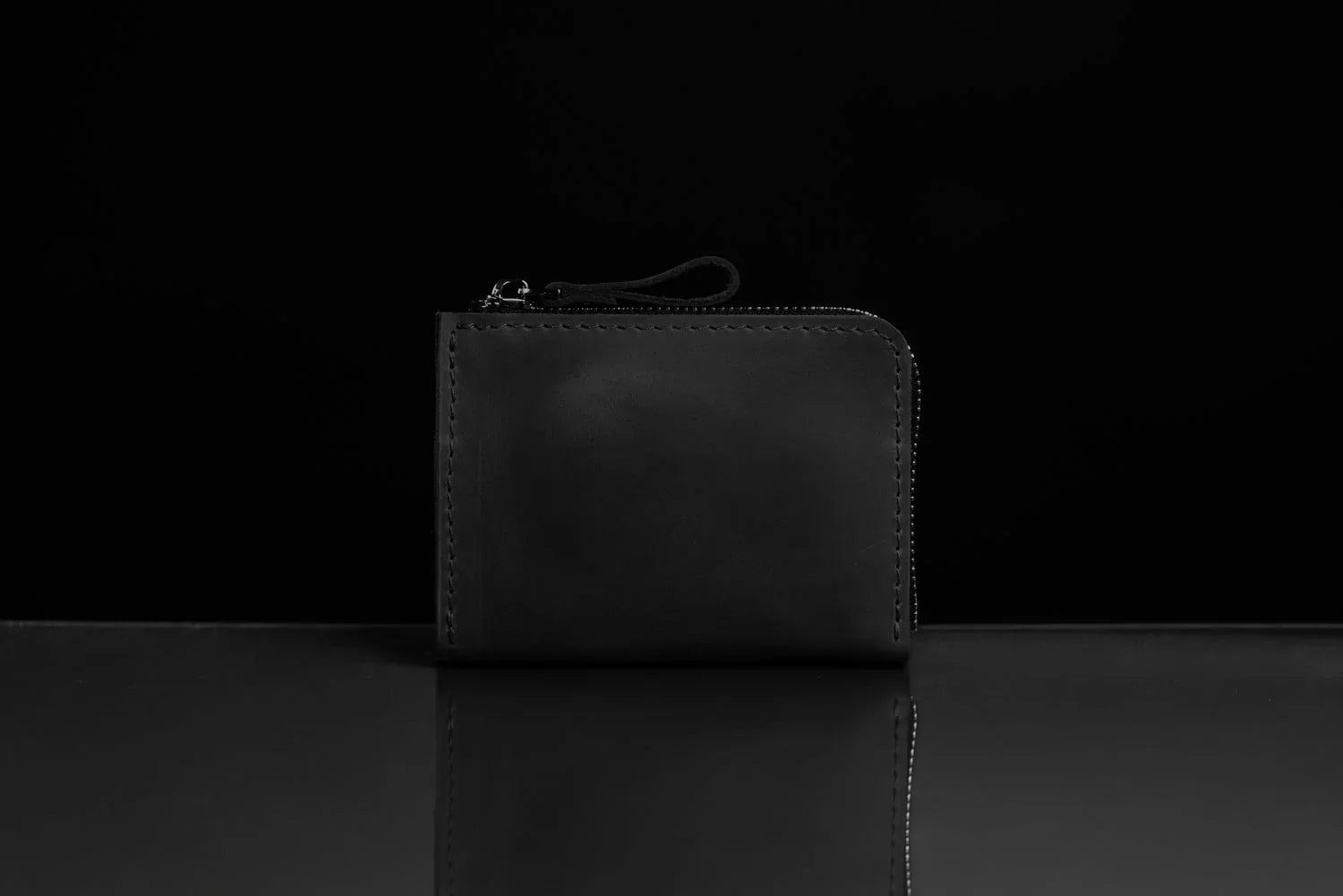 Compact Distressed Leather Wallet with Zipper