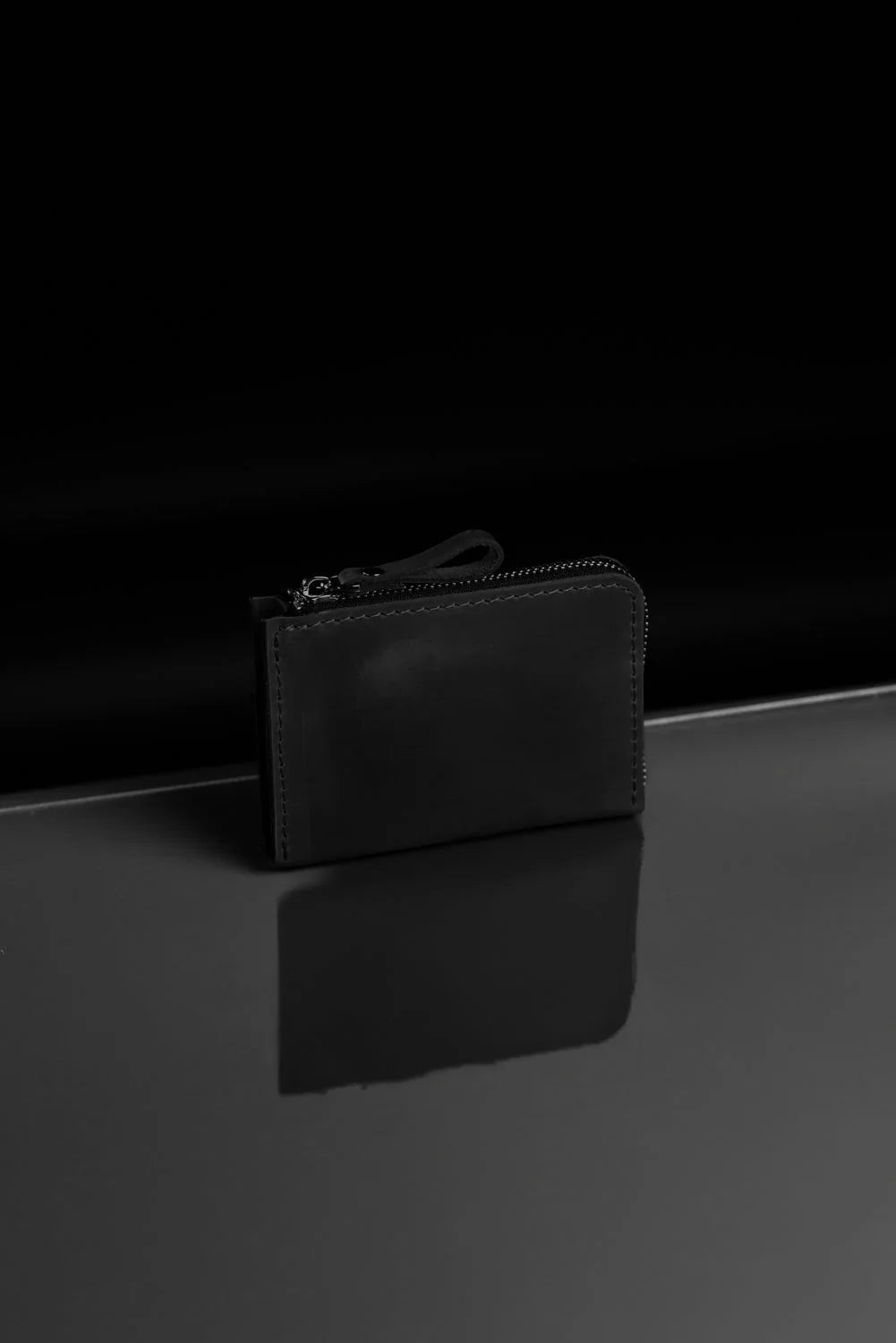 Compact Distressed Leather Wallet with Zipper