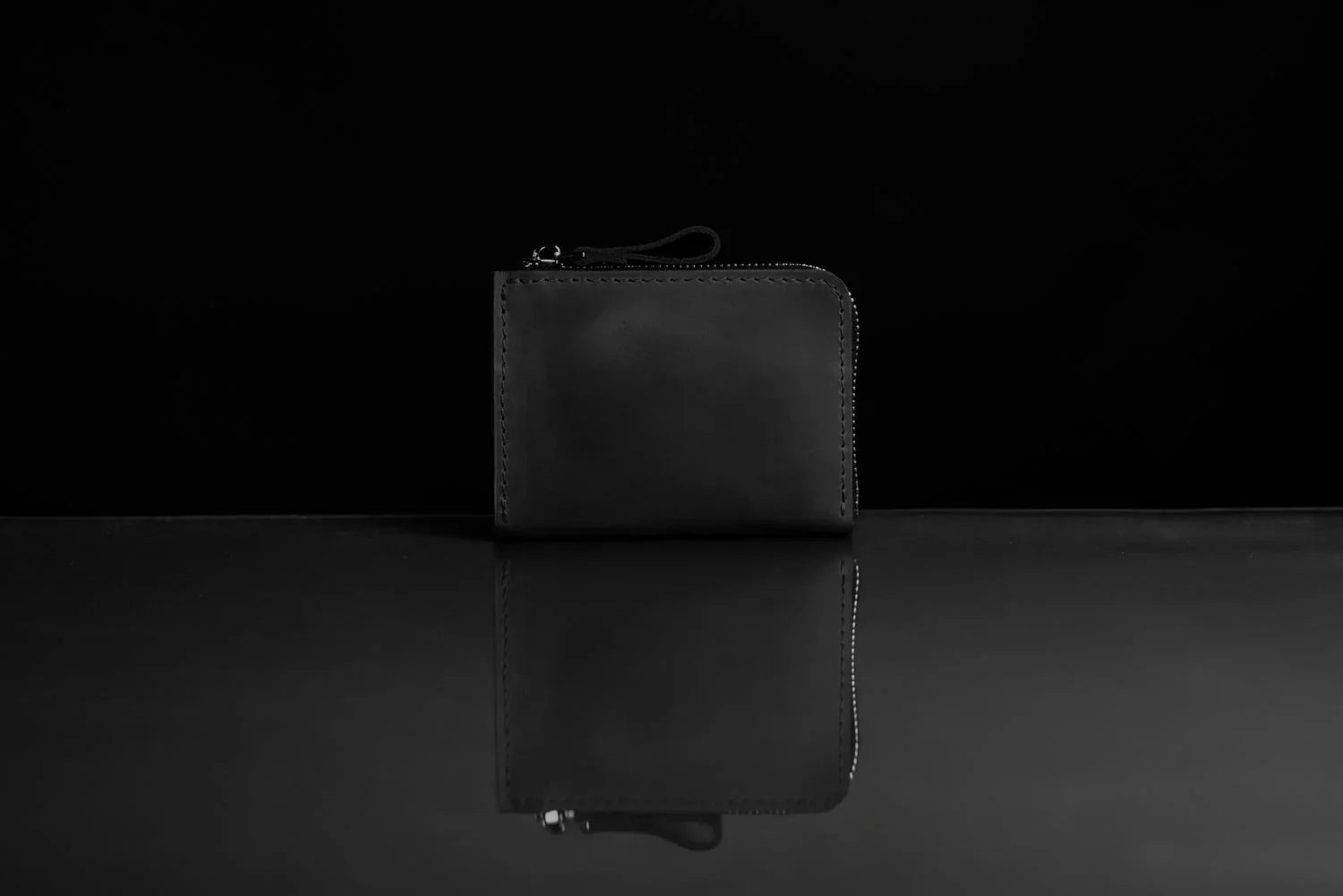 Compact Distressed Leather Wallet with Zipper