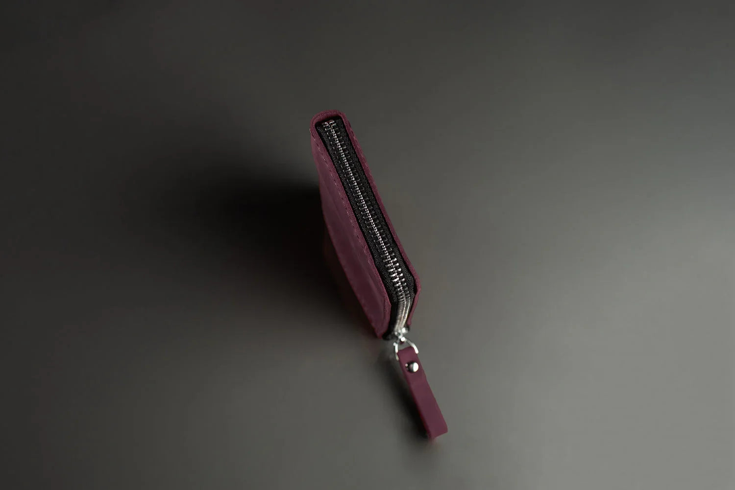 Compact Distressed Leather Wallet with Zipper