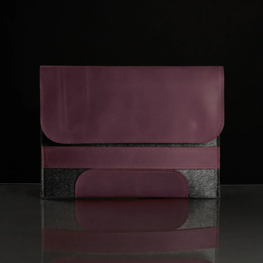 Waxed Matte Leather & Wool Macbook Holder with Magnet Closure